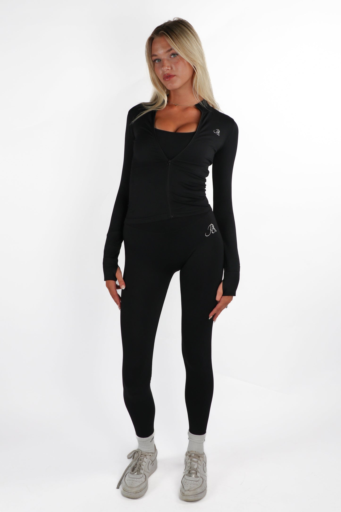 Serenity Zipper - Midnight Black